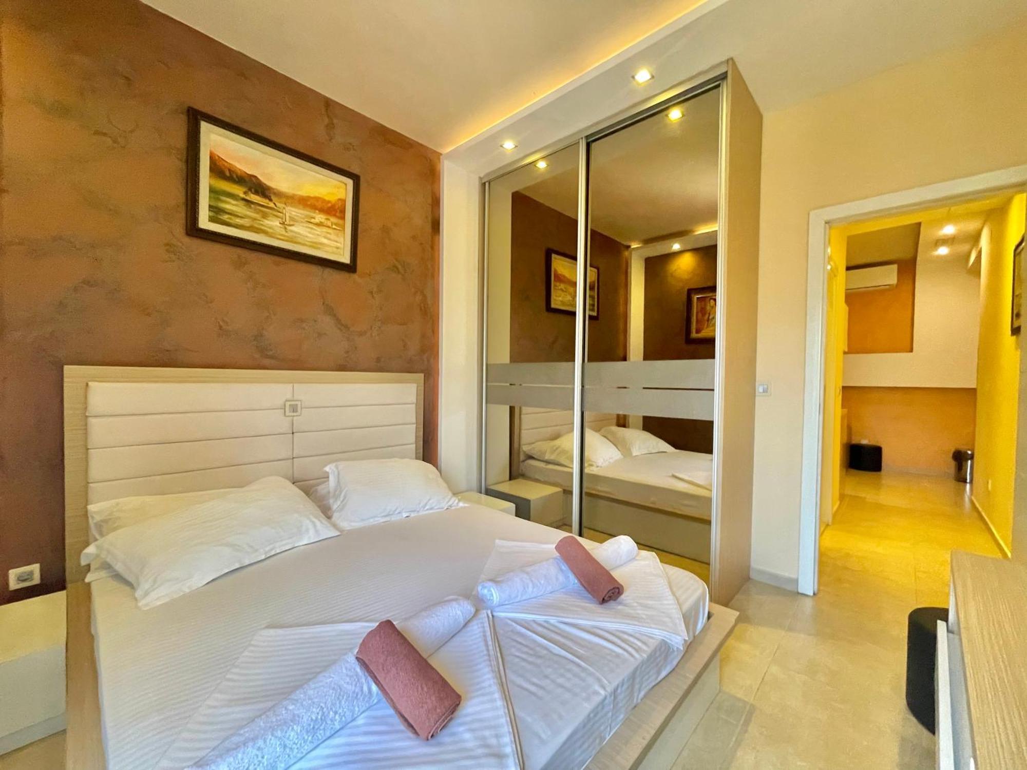 Hotel Butua Residence Budva Buitenkant foto