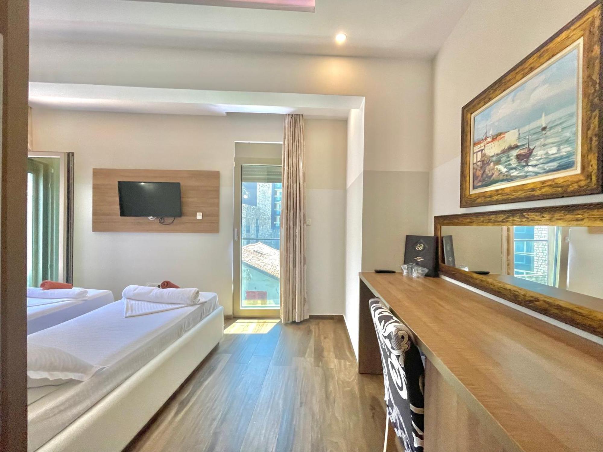 Hotel Butua Residence Budva Buitenkant foto